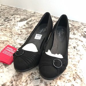 Dexflex comfort plus black wedges NWT